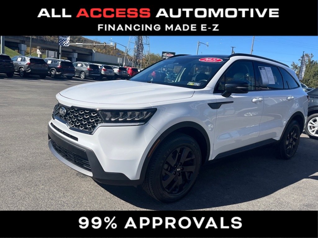 Used 2021 Kia Sorento S w/ Panoramic Sunroof Package image 3