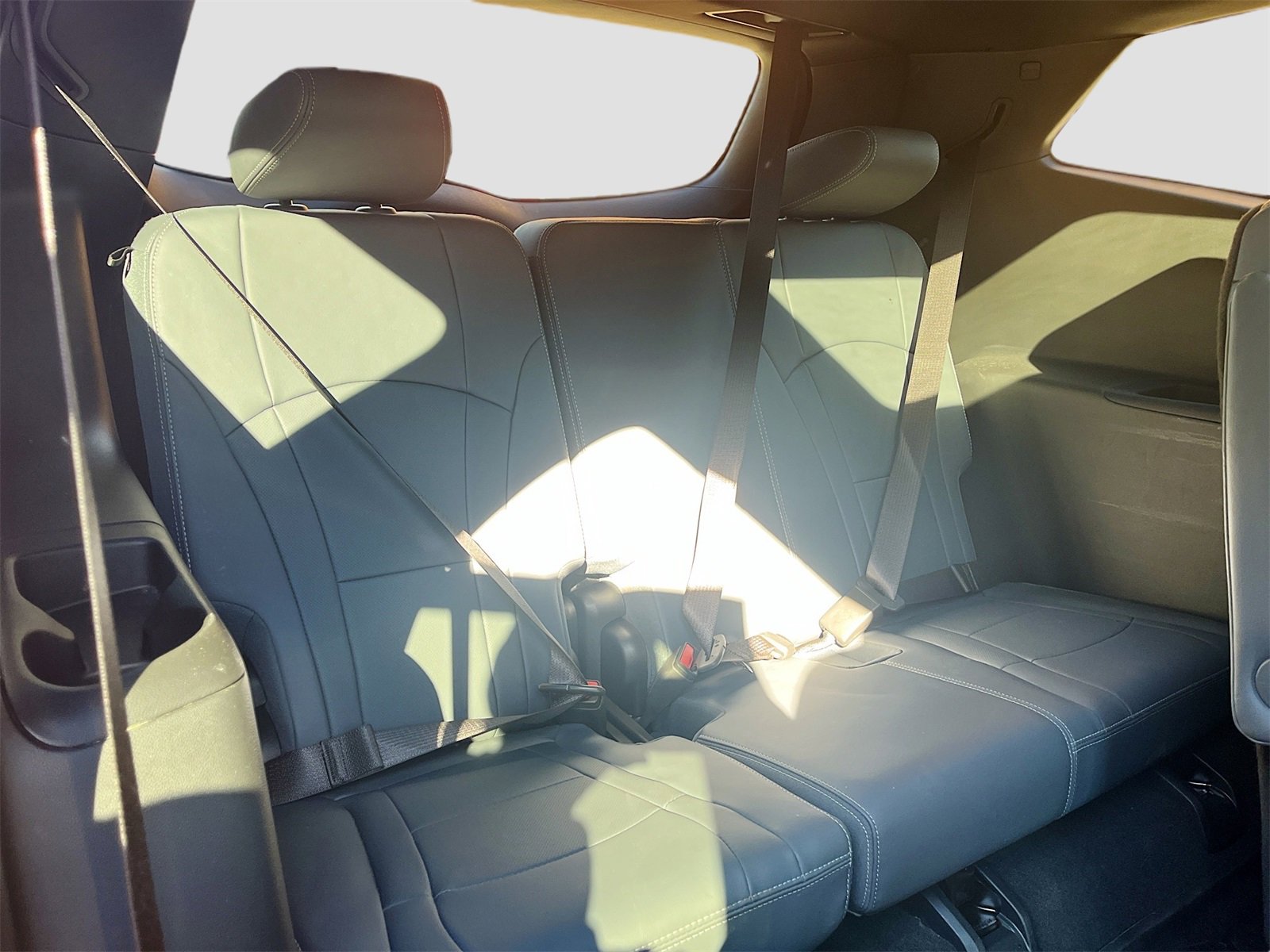 Used 2024 Buick Enclave Essence w/ Experience Buick Package image 27