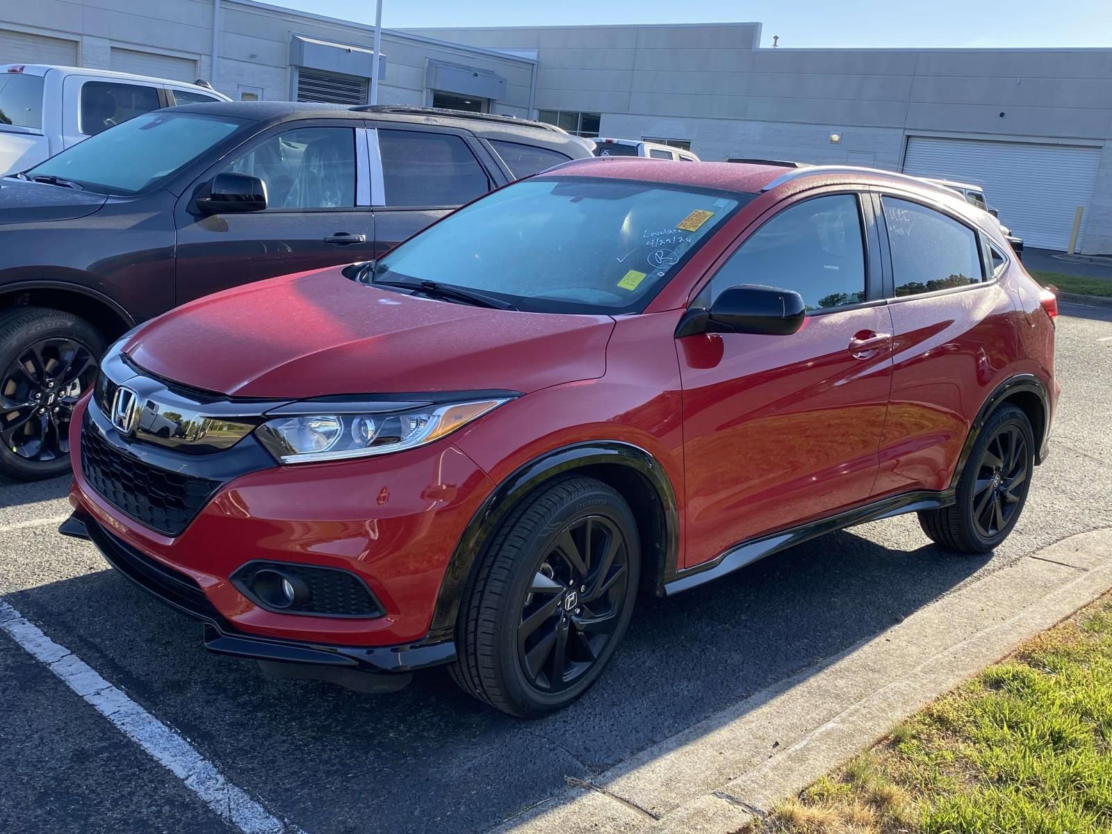 Used 2022 Honda HR-V Sport image 3
