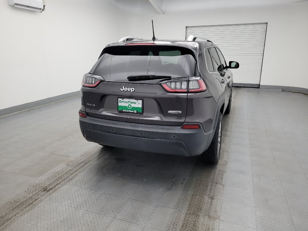 Used 2019 Jeep Cherokee Latitude Plus AWD/4WD image 7