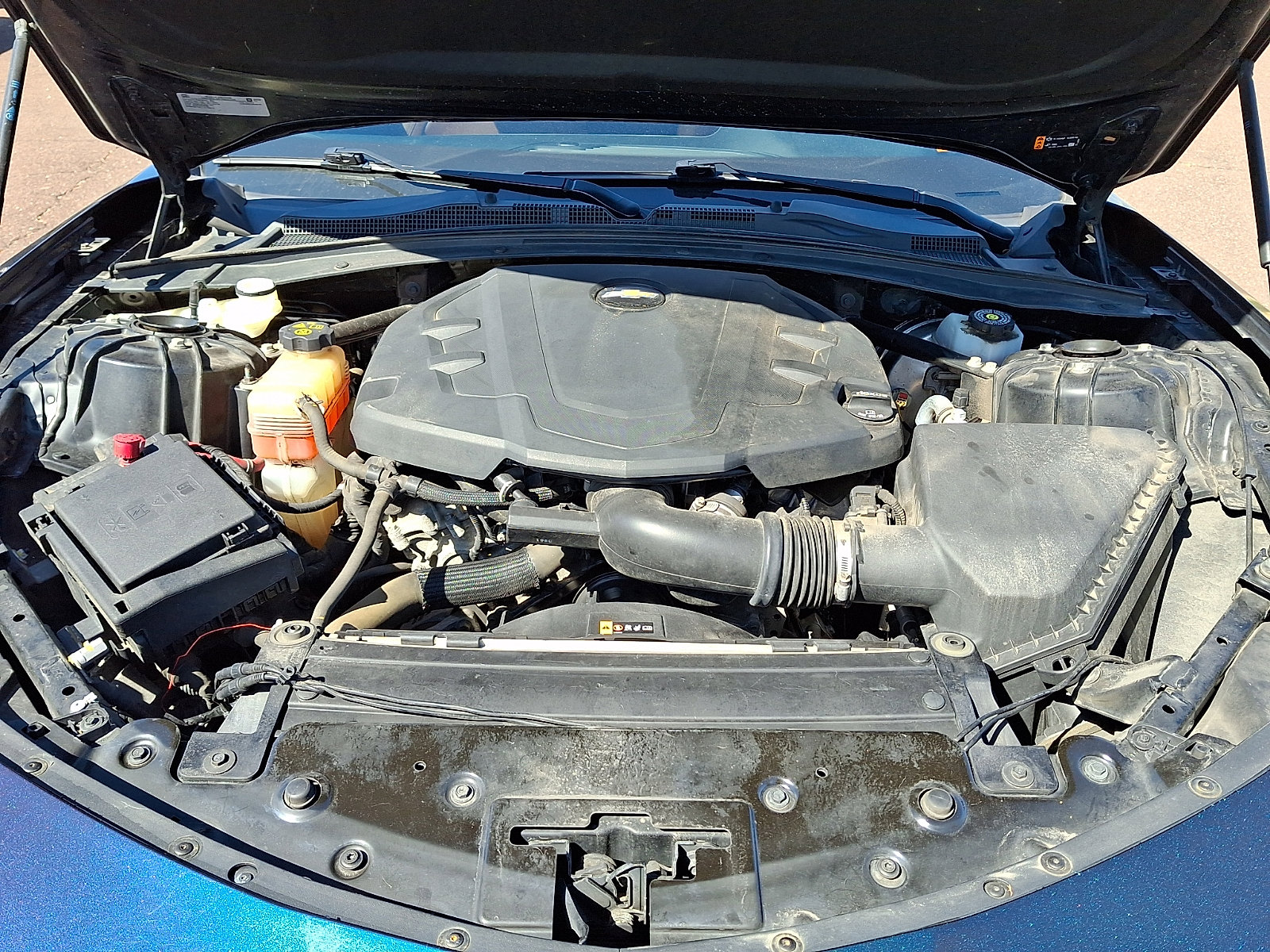 Used 2021 Chevrolet Camaro LT w/ Technology Package image 26