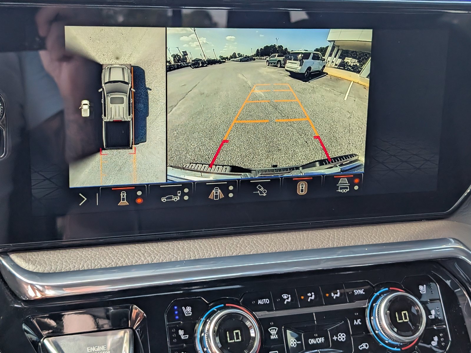 Used 2026 GMC Sierra 1500 Denali AWD/4WD image 28