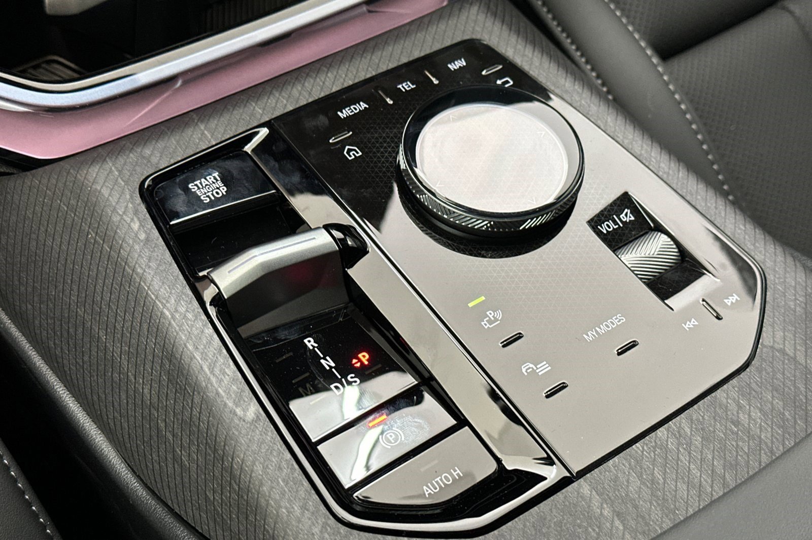 Used 2026 BMW X3 xDrive30 w/ Convenience Package image 16