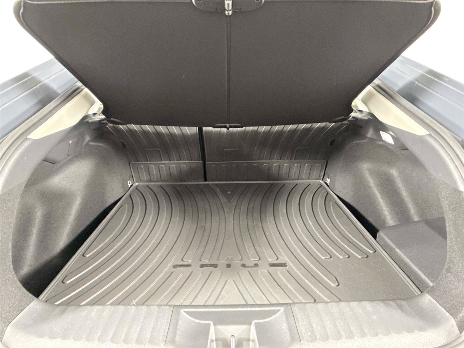 Certified 2025 Toyota Prius XLE FWD image 37