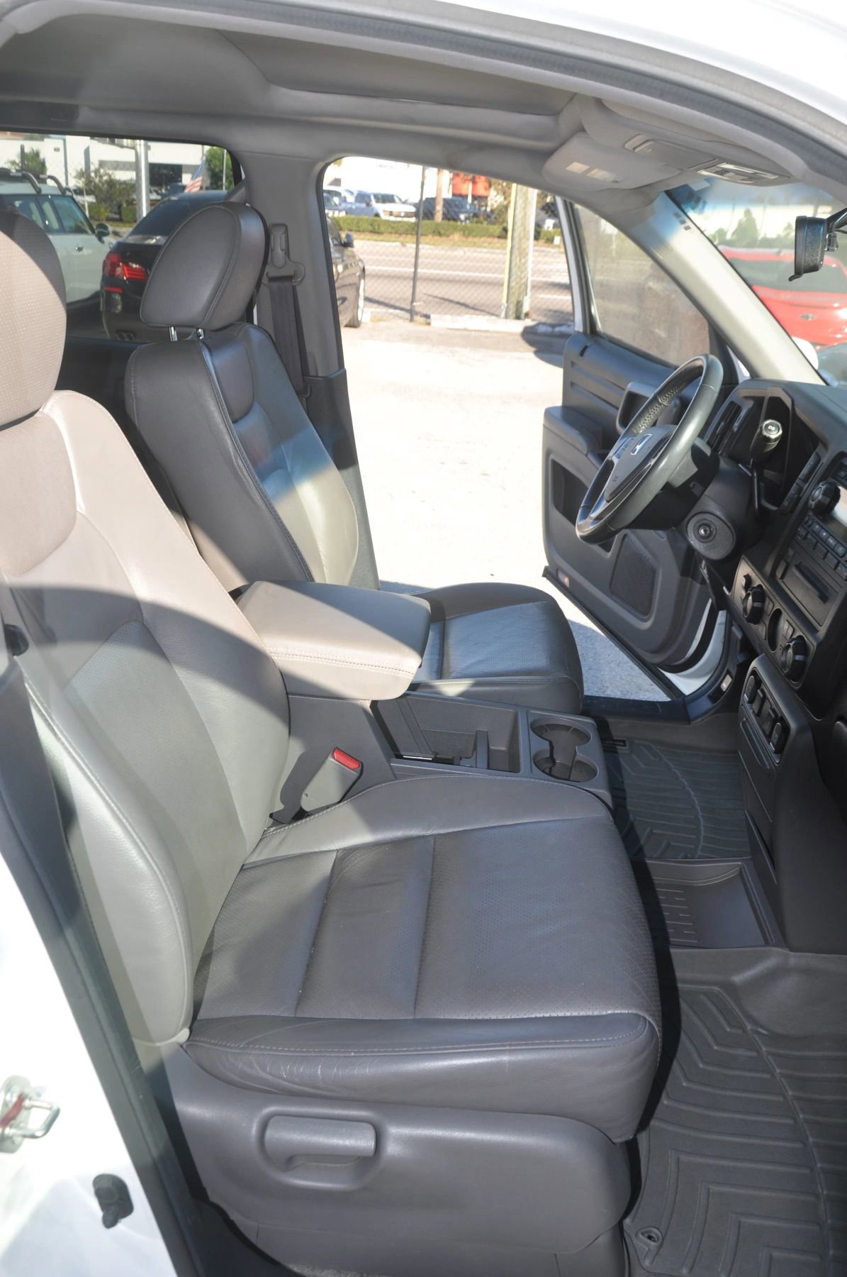 Used 2010 Honda Ridgeline RTL image 29