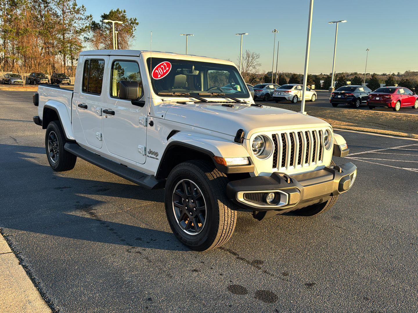 Used 2022 Jeep Gladiator Overland w/ Popular Equipment Package image 6
