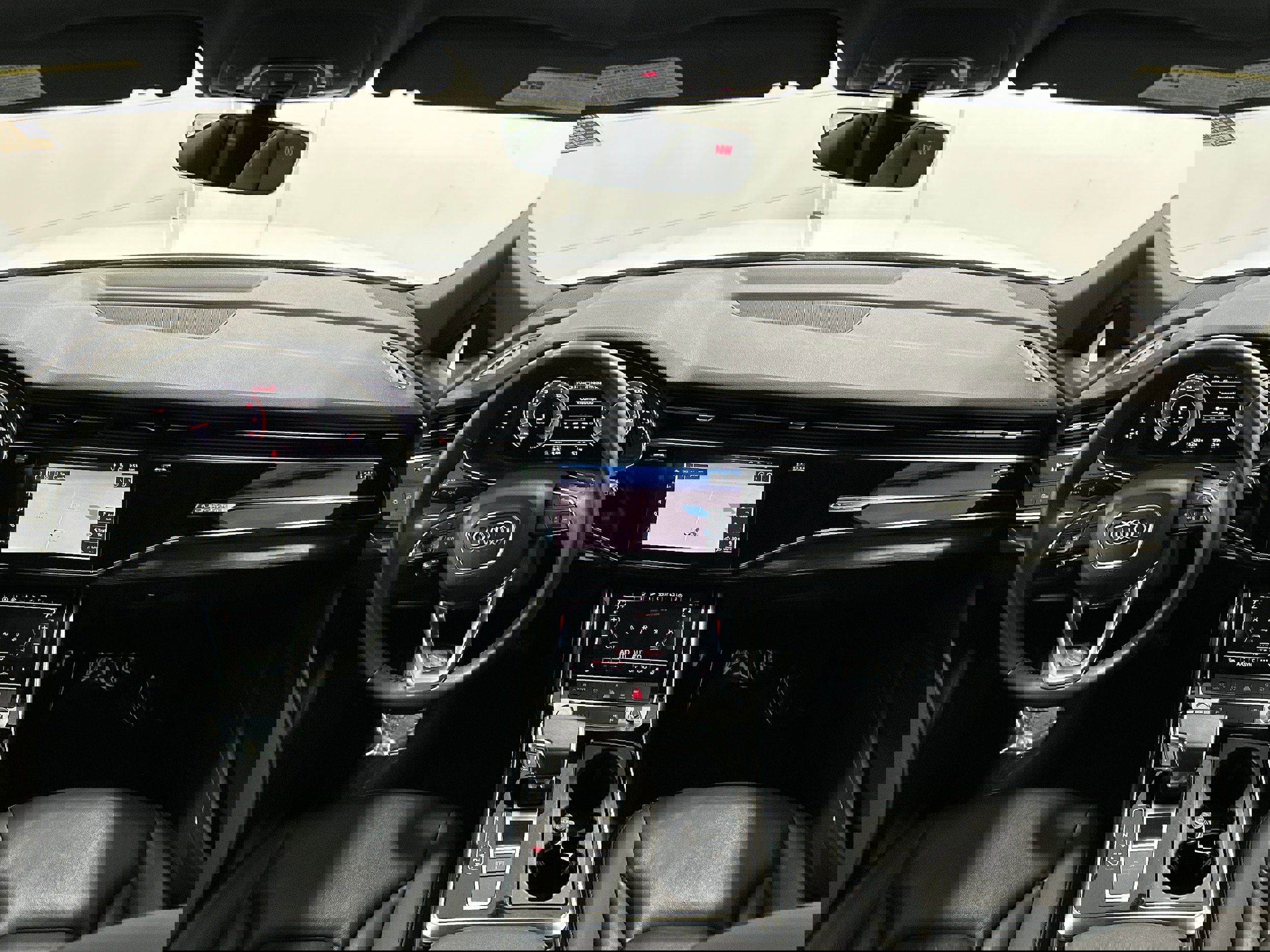 Used 2020 Audi Q7 3.0T Premium image 13