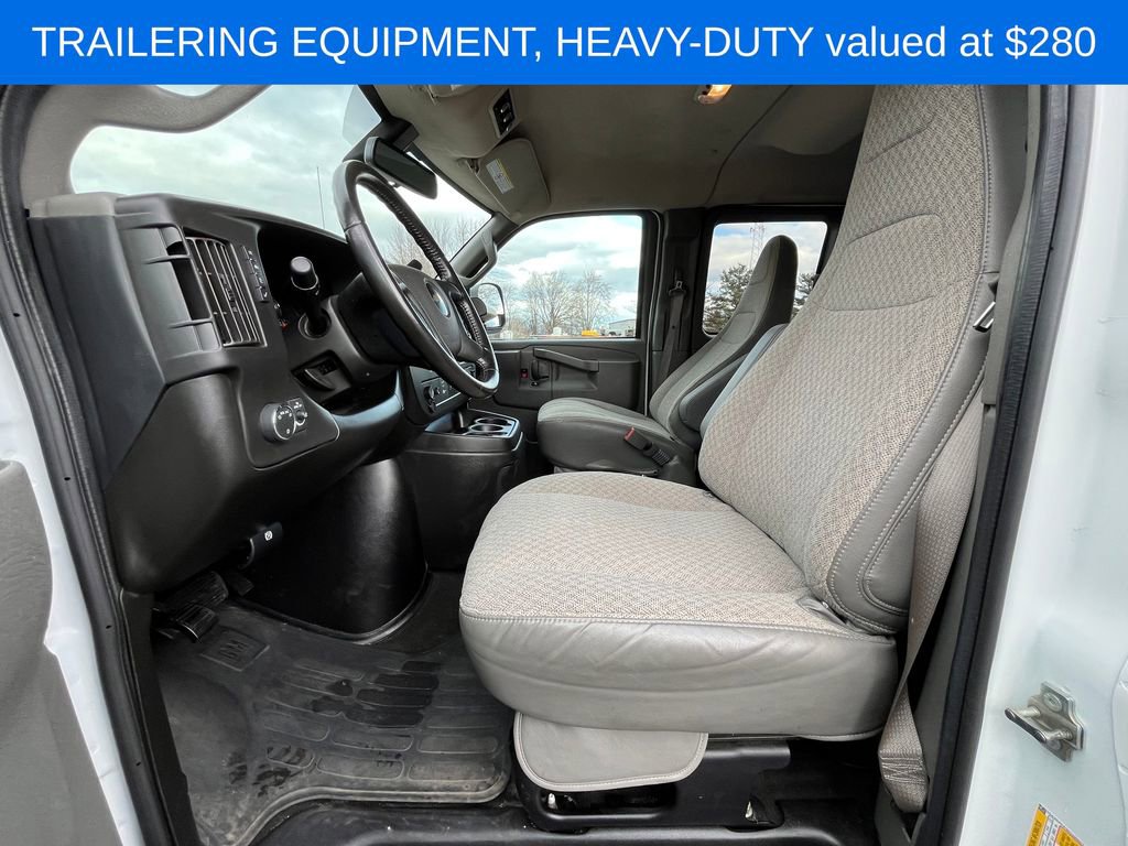 Used 2024 Chevrolet Express 3500 LT w/ LT Preferred Equipment Group image 10