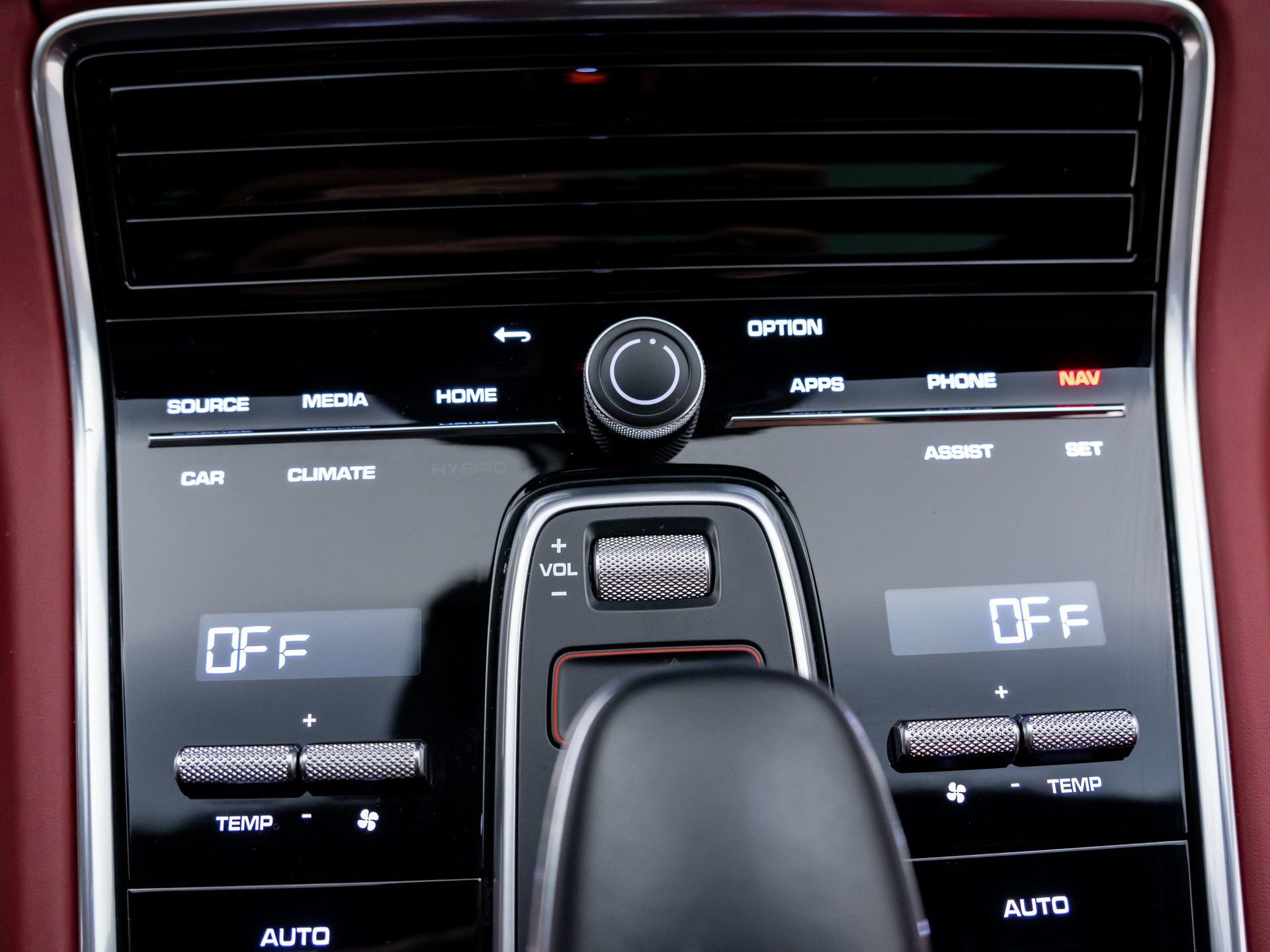Certified 2022 Porsche Panamera 4 Platinum Edition AWD/4WD image 27