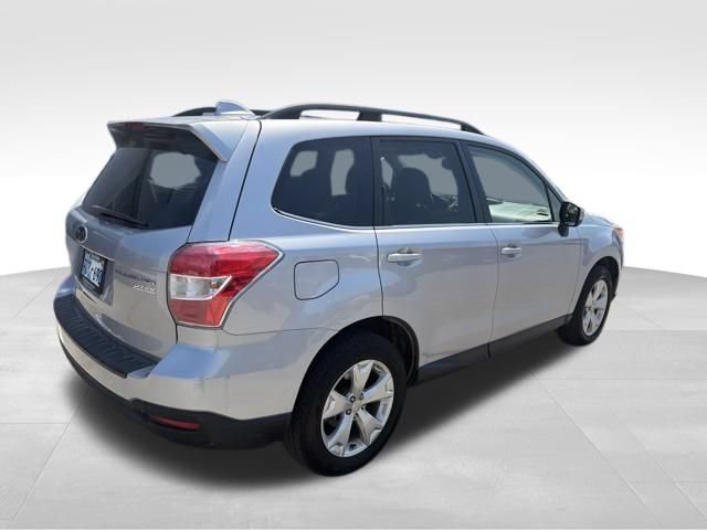 Used 2016 Subaru Forester 2.5i Limited AWD/4WD image 3