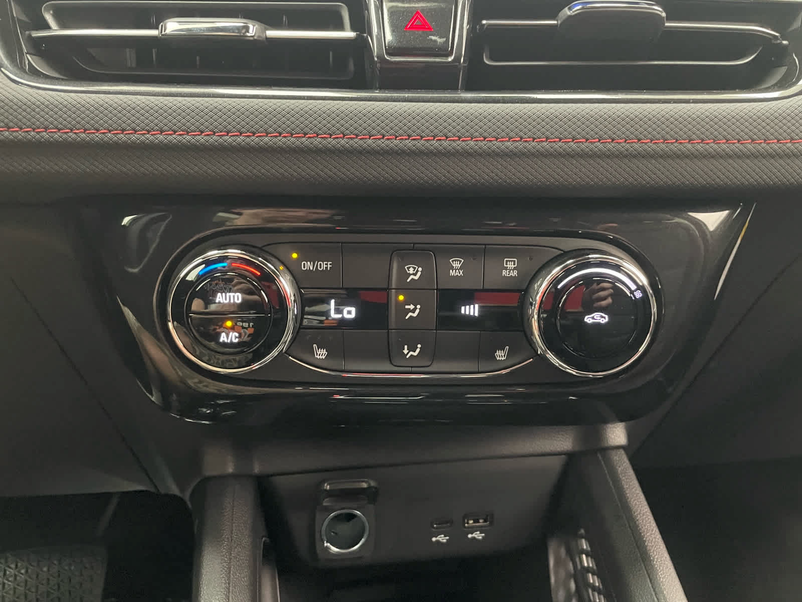 New 2026 Chevrolet TrailBlazer RS w/ Convenience Package AWD/4WD image 5