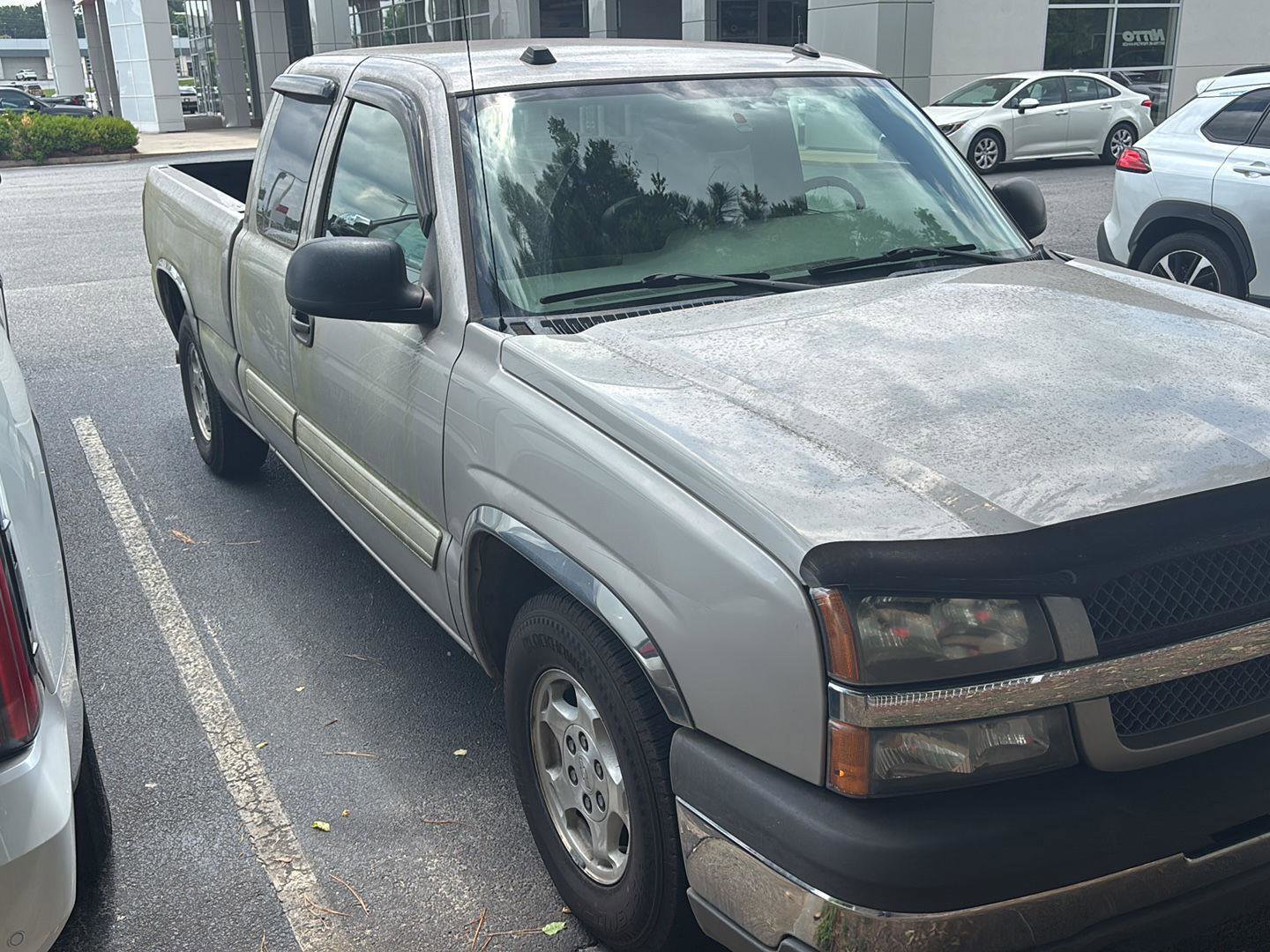 Used 2004 Chevrolet Silverado 1500 LT w/ Light Duty Power Package RWD image 10