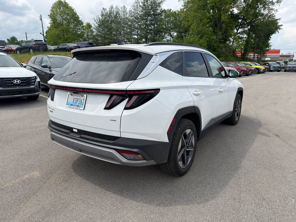 Used 2026 Hyundai Tucson SEL AWD/4WD image 3