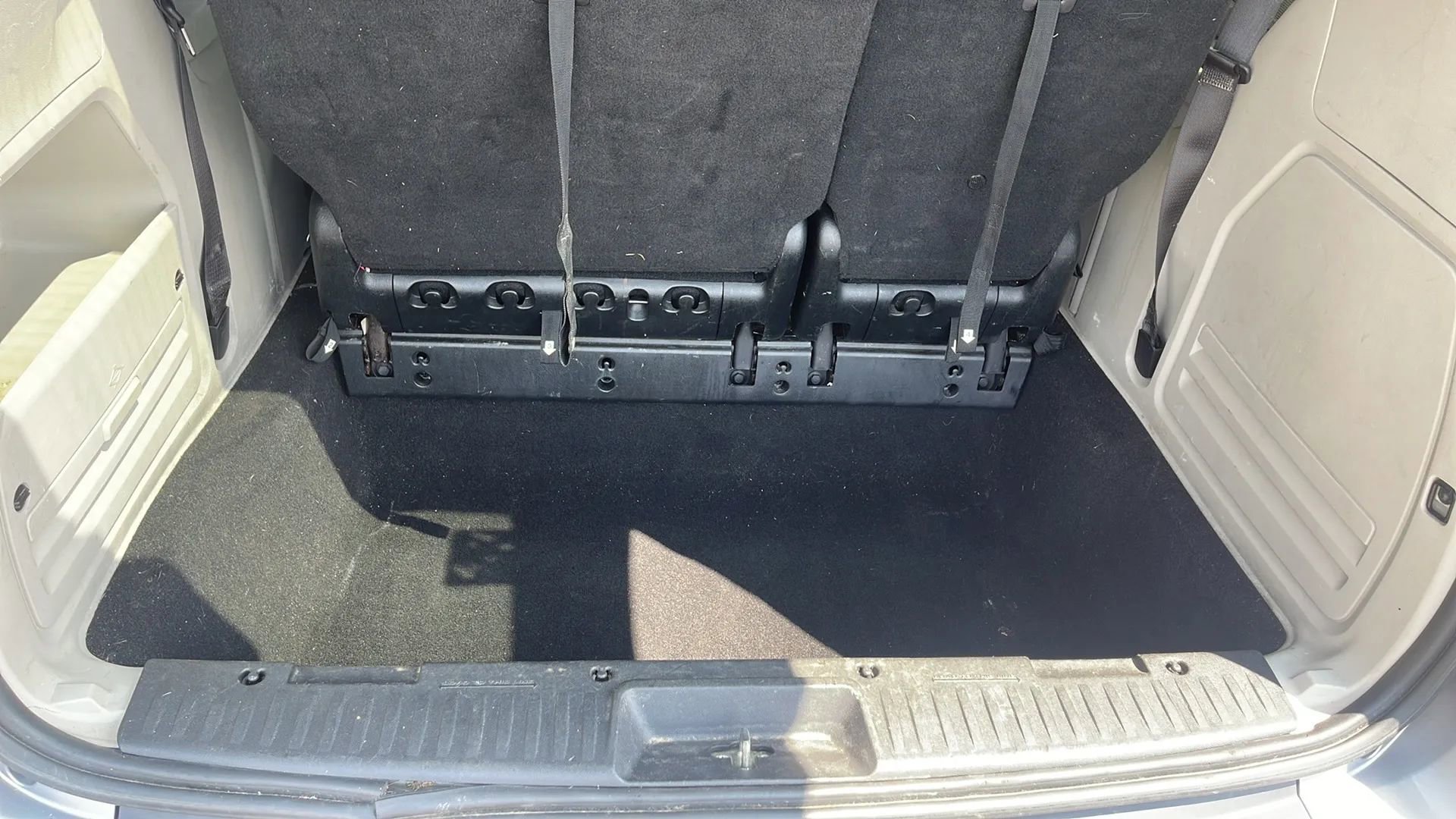 Used 2020 Dodge Grand Caravan SXT image 20