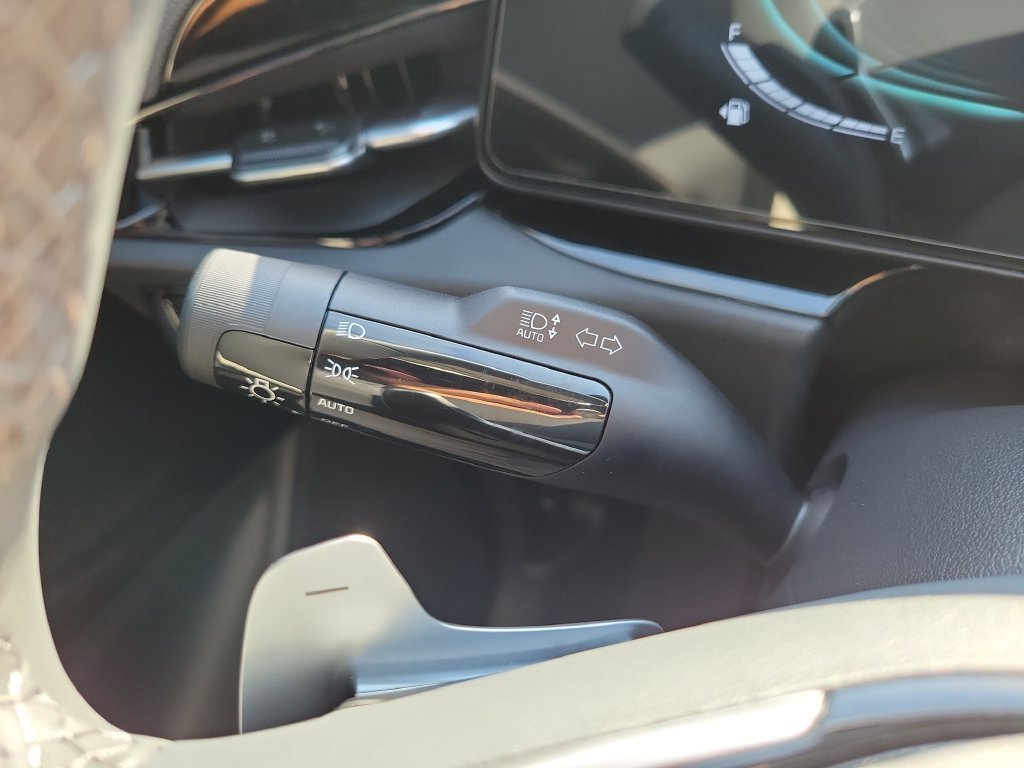 New 2026 Kia Niro EX w/ EX Premium Package FWD image 29