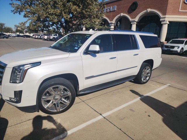 Used 2020 Cadillac Escalade ESV Luxury