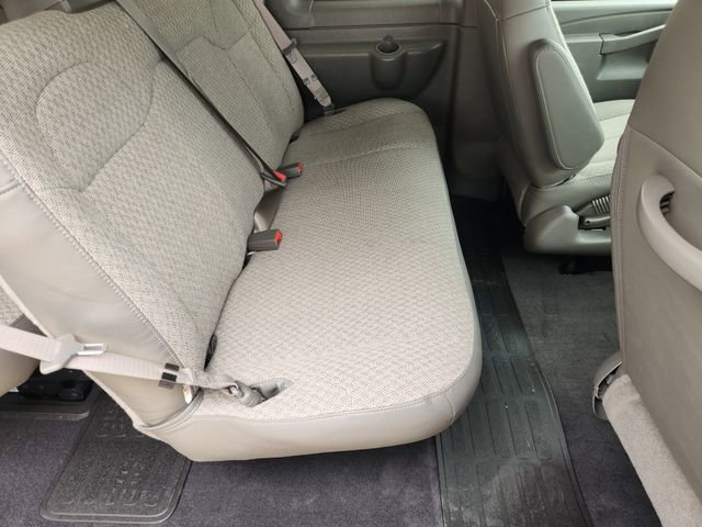 New 2026 Chevrolet Express 3500 LS RWD image 32