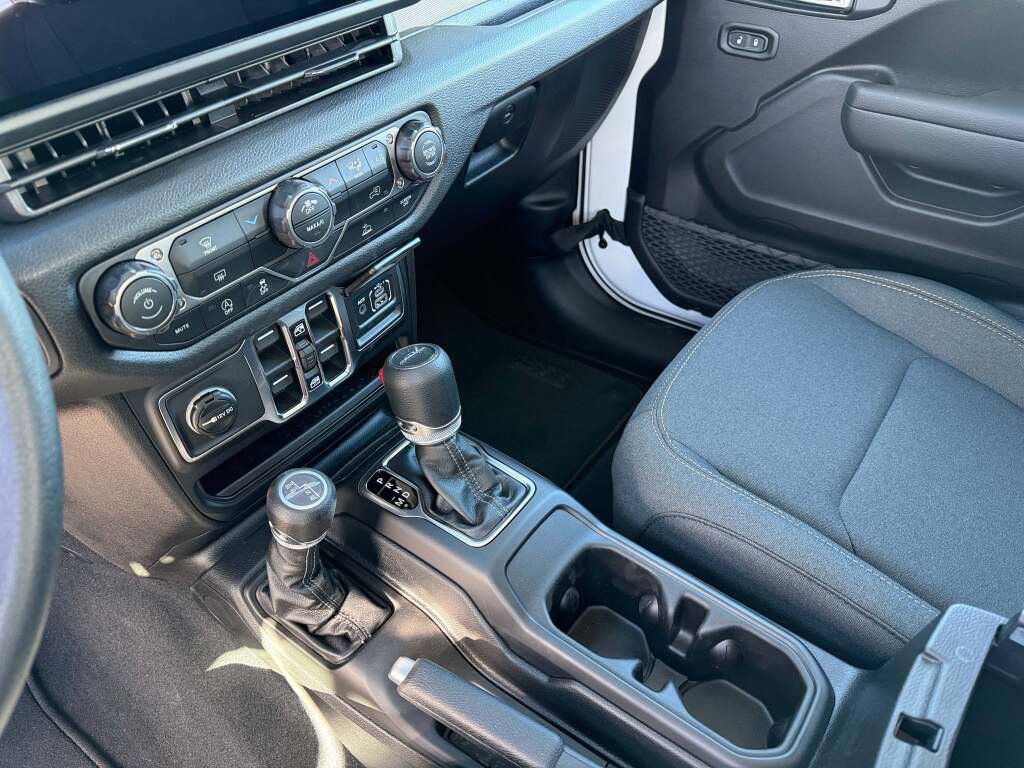 New 2026 Jeep Gladiator Sport image 22