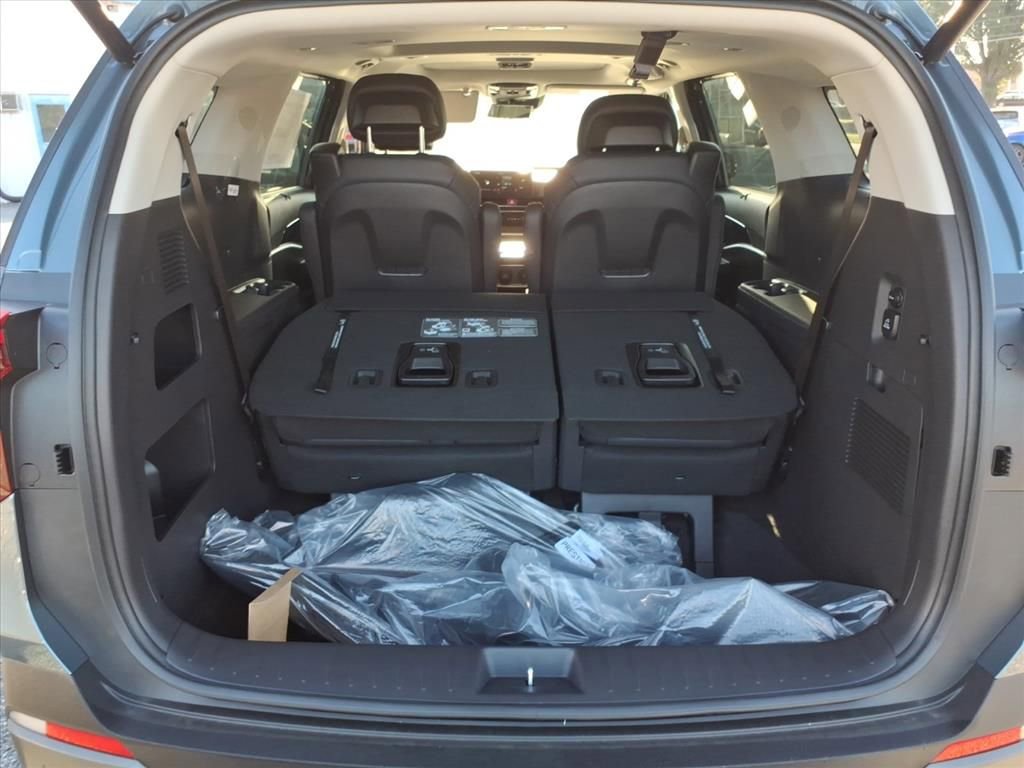 New 2026 Kia Carnival SX Prestige image 15