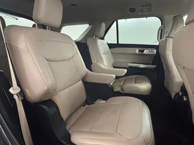 Used 2024 Ford Explorer Limited w/ Limited Technology Package image 15