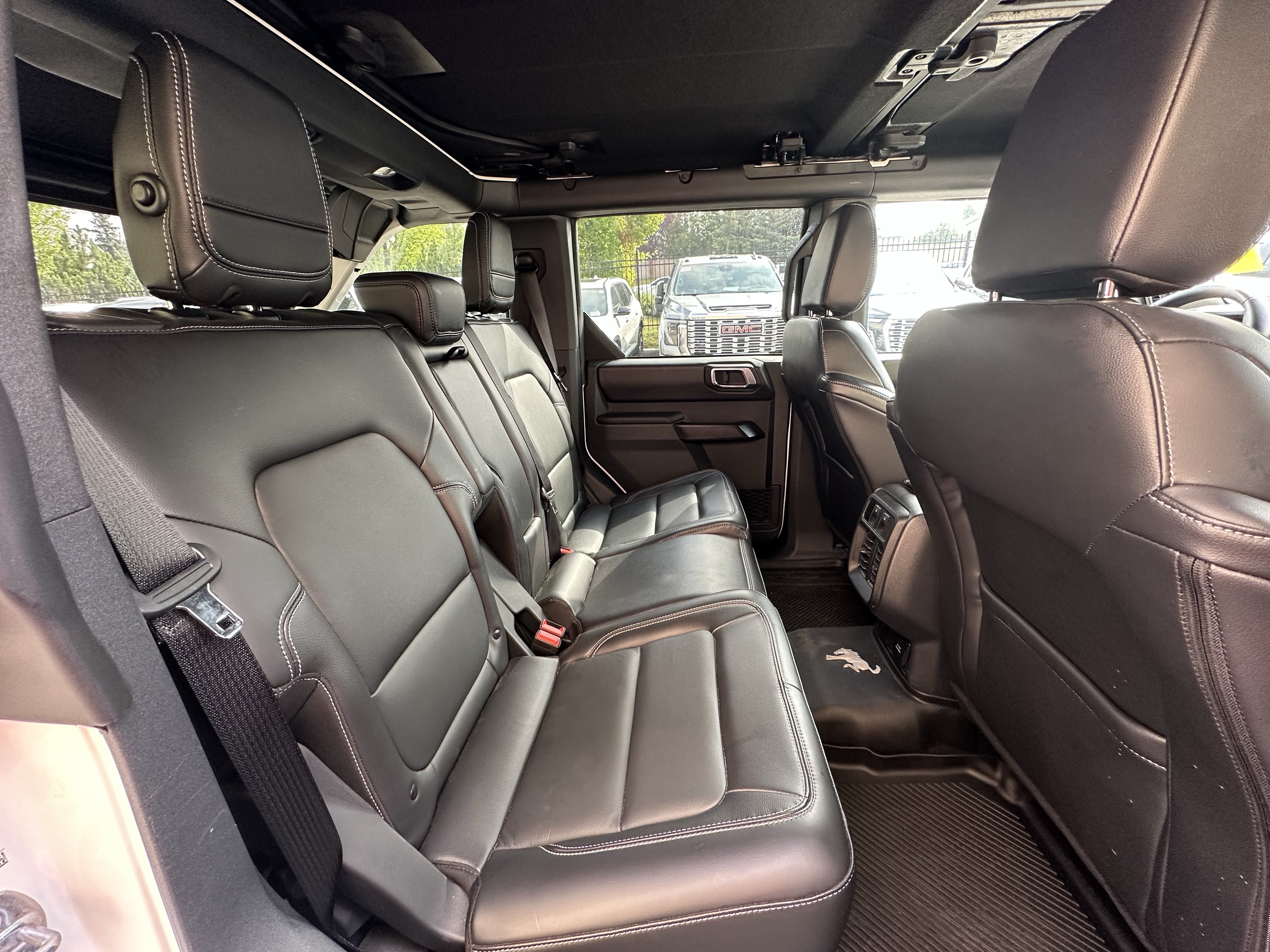 Used 2025 Ford Bronco Outer Banks AWD/4WD image 20
