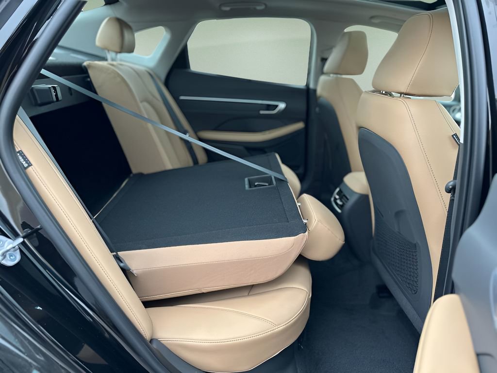 New 2025 Hyundai Sonata Limited image 25