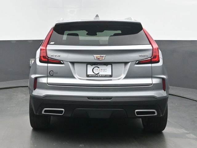 Used 2024 Cadillac XT4 Premium Luxury FWD image 5