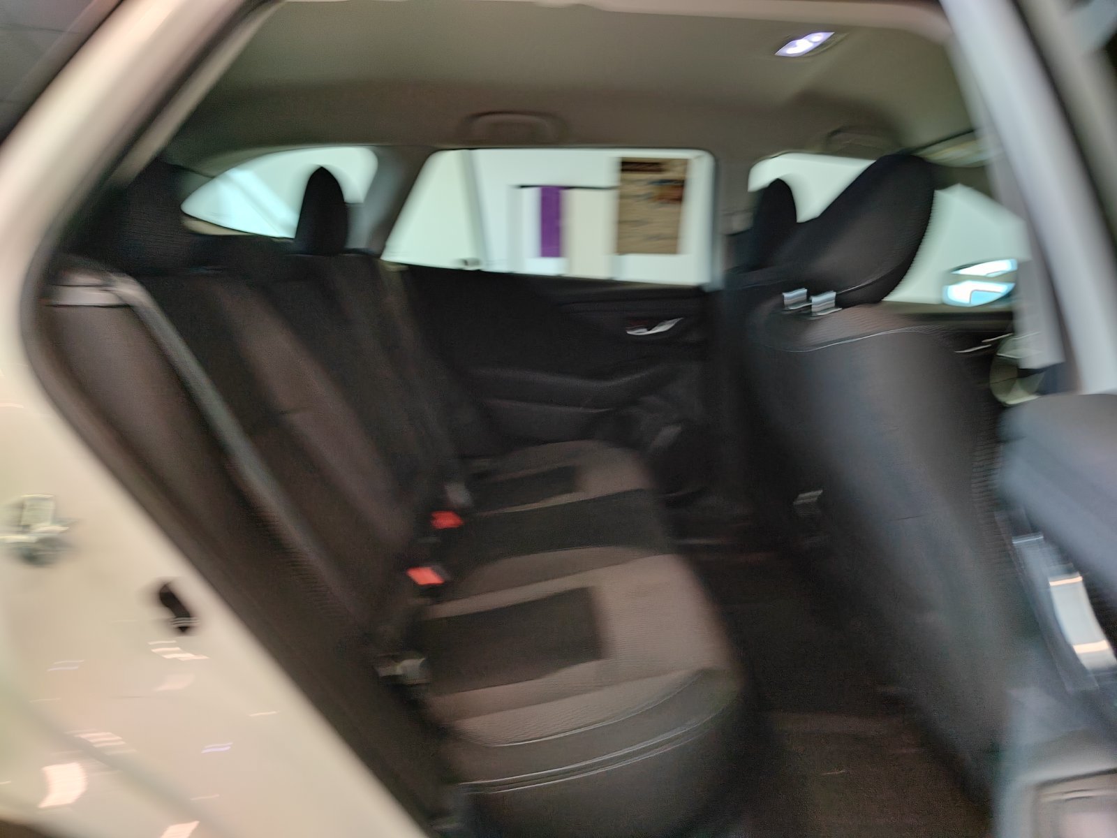 Used 2024 Subaru Outback Premium AWD/4WD image 14