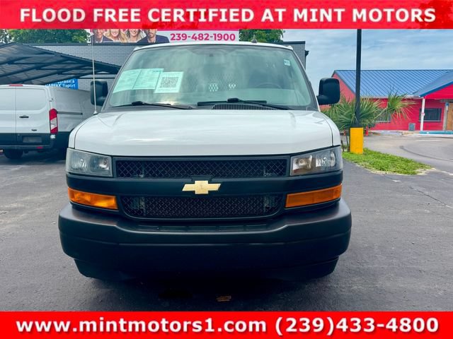 Used 2020 Chevrolet Express 2500 Extended w/ Driver Convenience Package RWD image 21