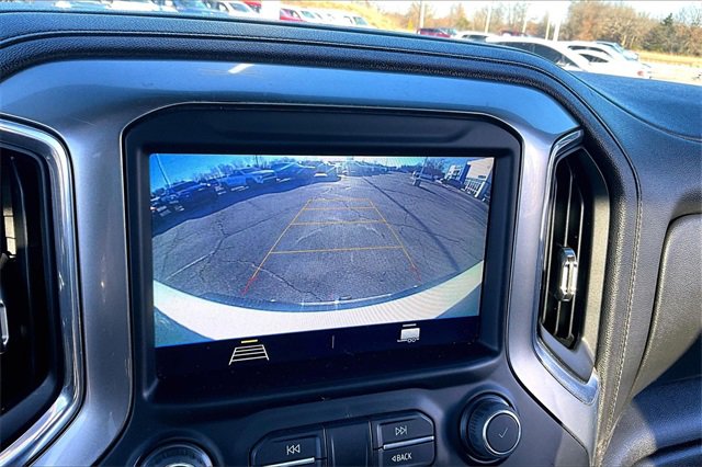 Used 2022 Chevrolet Silverado 2500 LT w/ Convenience Package image 14