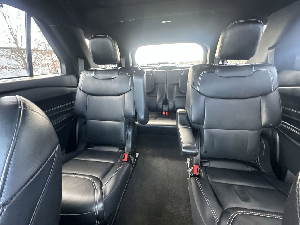 Used 2023 Ford Explorer ST w/ Equipment Group 401A image 13