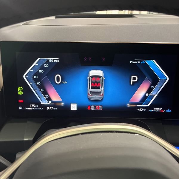 Used 2025 BMW X3 xDrive30i w/ Premium Package image 23