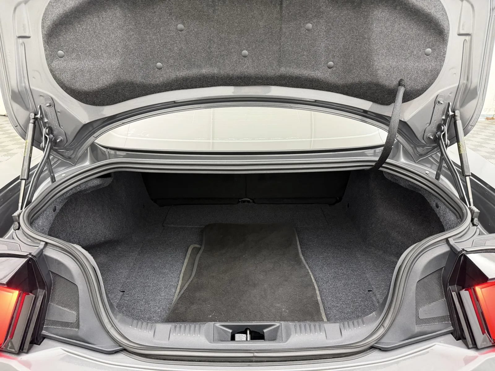 Used 2024 Ford Mustang GT Premium RWD image 45