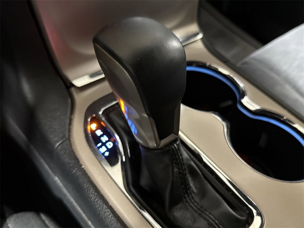 Used 2017 Jeep Grand Cherokee Laredo w/ Quick Order Package 23E image 16