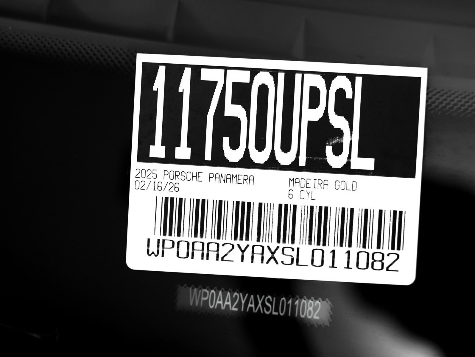 Certified 2025 Porsche Panamera image 28