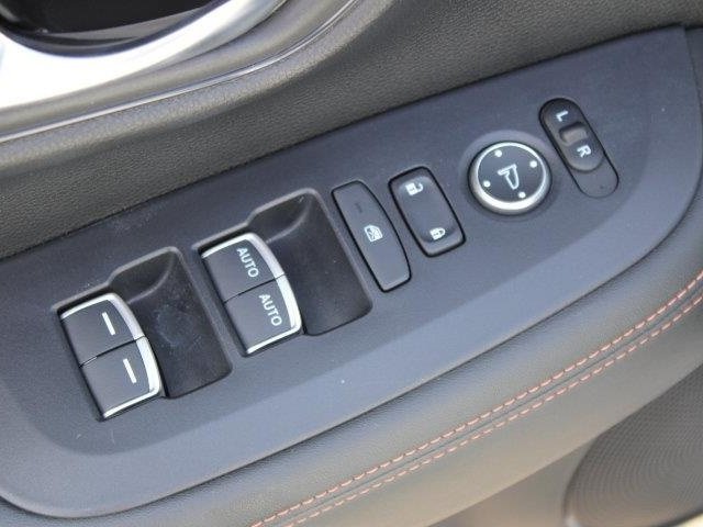 Used 2024 Honda HR-V Sport image 17