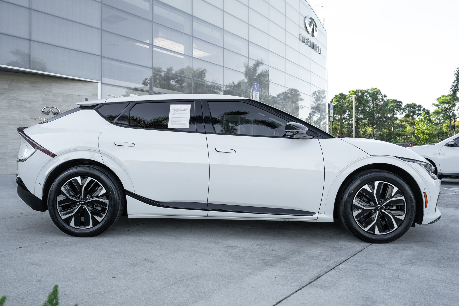 Used 2023 Kia EV6 GT-Line image 26