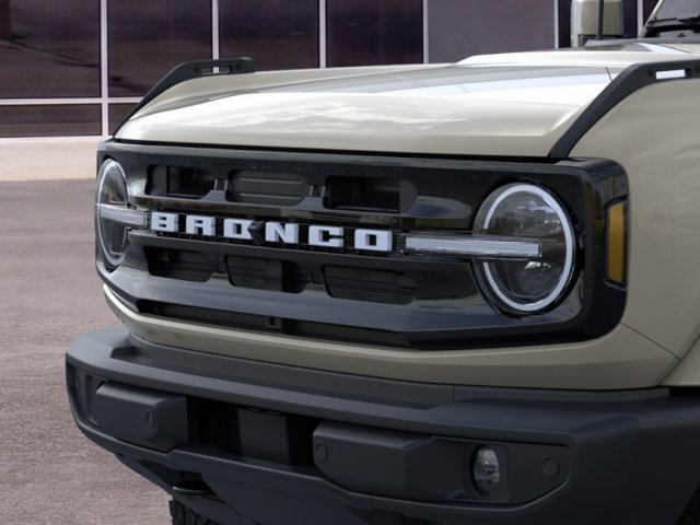 New 2026 Ford Bronco Outer Banks AWD/4WD image 19