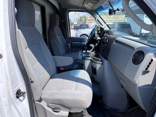 Used 2022 Ford E-350 and Econoline 350 Super Duty w/ Power Windows & Locks Group RWD image 15