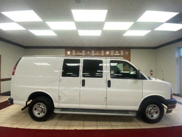 Used 2023 Chevrolet Express 2500 w/ Driver Convenience Package image 8
