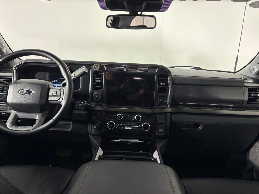 Used 2024 Ford F250 Lariat w/ Lariat Ultimate Package image 26