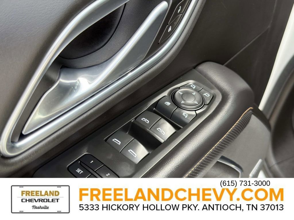 Used 2021 GMC Yukon AT4 w/ AT4 Premium Plus Package AWD/4WD image 22