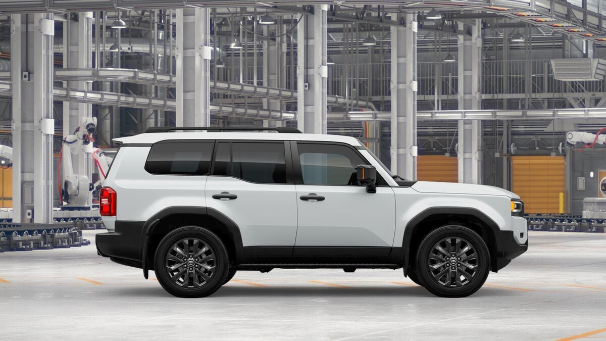 New 2027 Toyota Land Cruiser AWD/4WD image 12