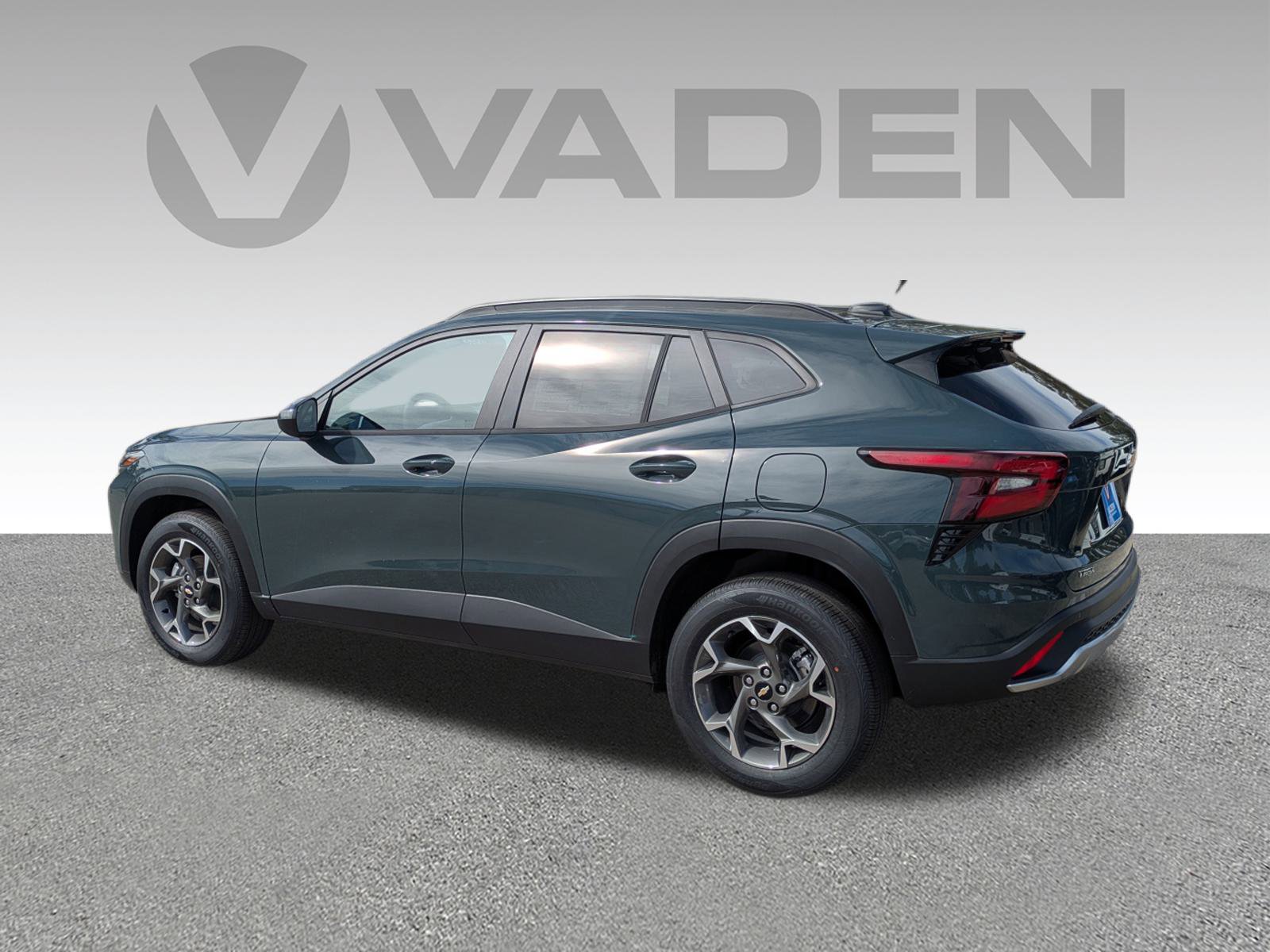 New 2026 Chevrolet Trax LT w/ Driver Confidence Package image 27