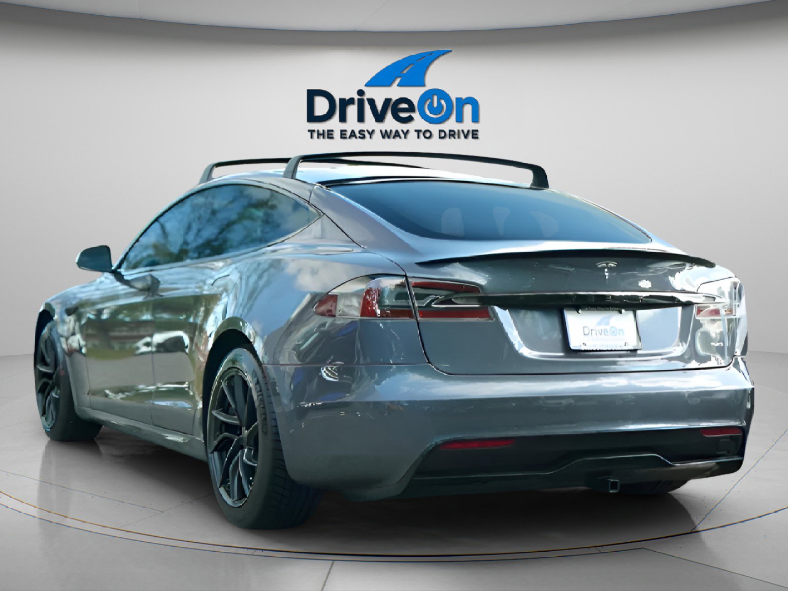 Used 2021 Tesla Model S Plaid image 13