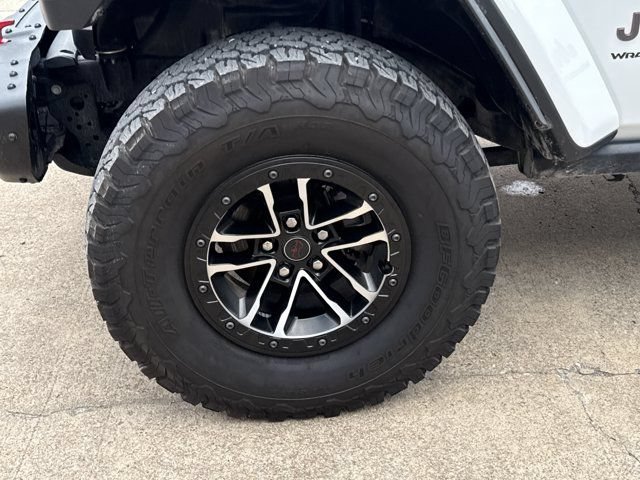 Used 2024 Jeep Wrangler Unlimited Rubicon AWD/4WD image 13