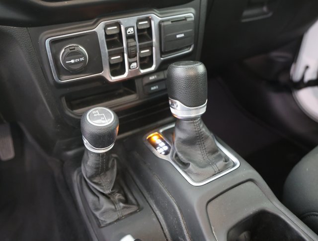 Used 2020 Jeep Gladiator Sport w/ Quick Order Package 24S image 20