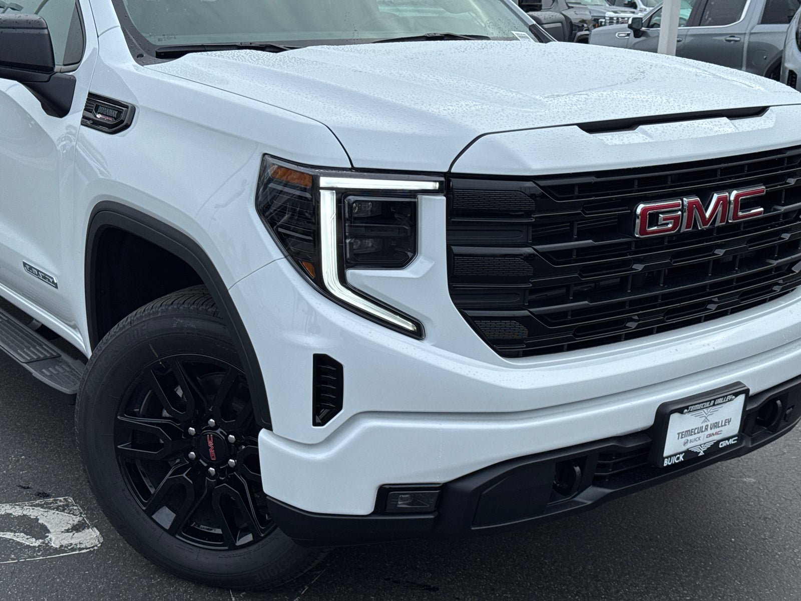 Used 2026 GMC Sierra 1500 Elevation w/ Preferred Package AWD/4WD image 3
