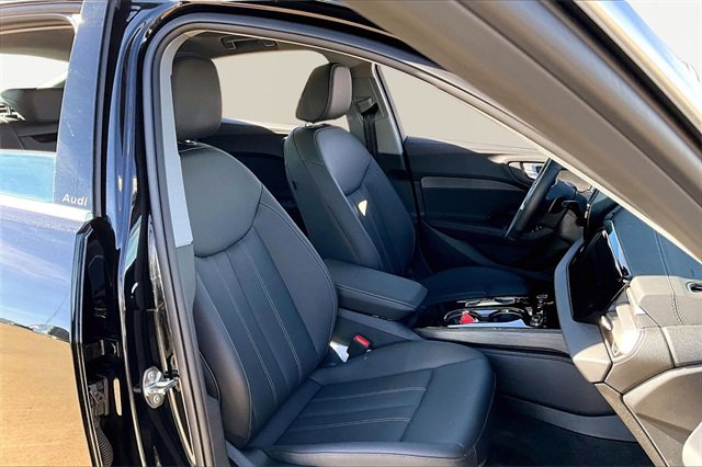 Used 2025 Audi A5 2.0T Premium Plus w/ Premium Plus image 7