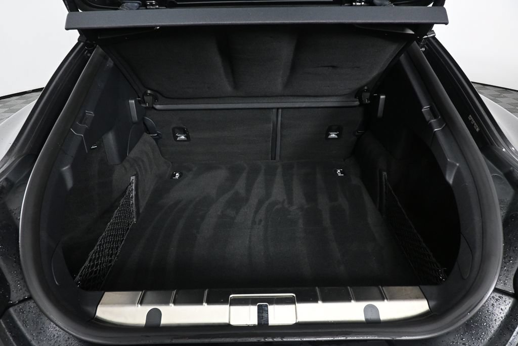 Used 2015 Porsche Panamera GTS AWD/4WD image 28